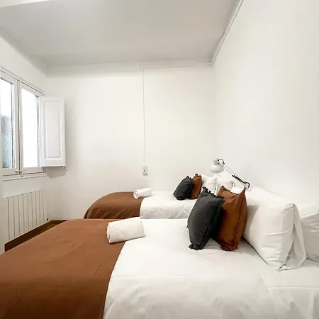 Cycle Haven In Center Daire *