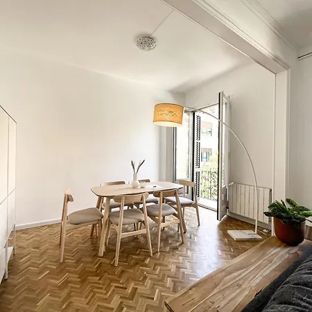 Cycle Haven In Center *