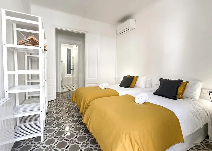 Cycle Haven In Center خيرونا